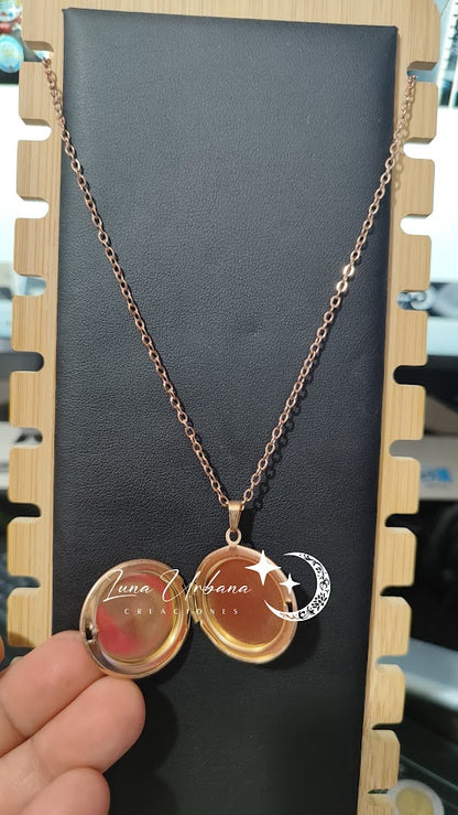 Collar Relicario Redondo Personalizado de Acero Inoxidable