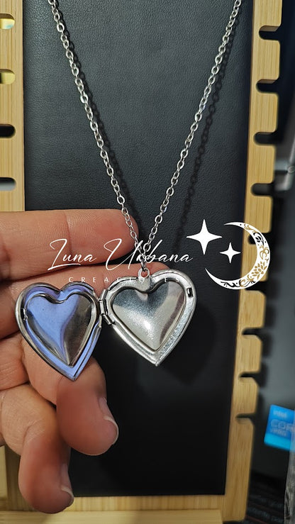 Collar relicario en forma de corazón de Acero inoxidable