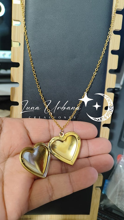 Collar relicario en forma de corazón de Acero inoxidable